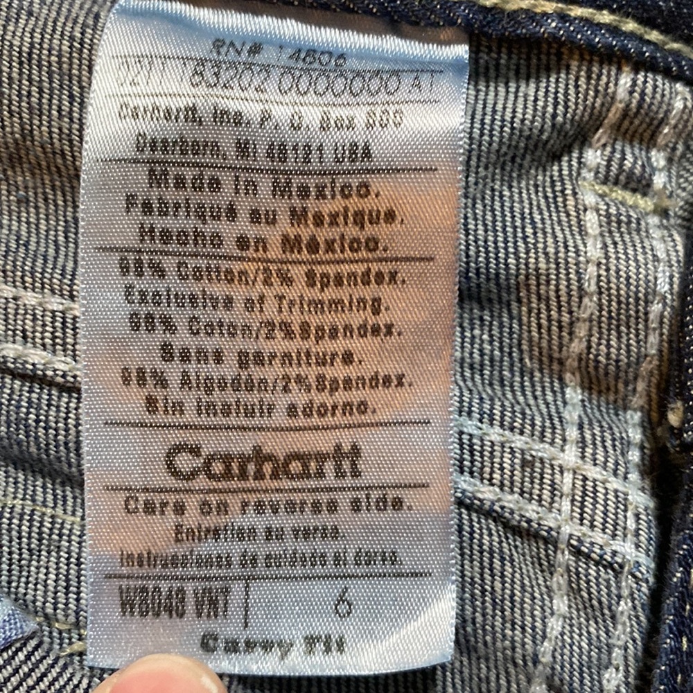 Womens Carhartt Denim Jeans Capri Pants Sz 6 Curvy Fit Cuffed EUC - Picture 6 of 8